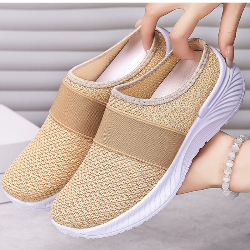 💐40% OFF ! Women's Anti-Slip Slip-On Shoes – Grip on Any Surface 🌧️👣