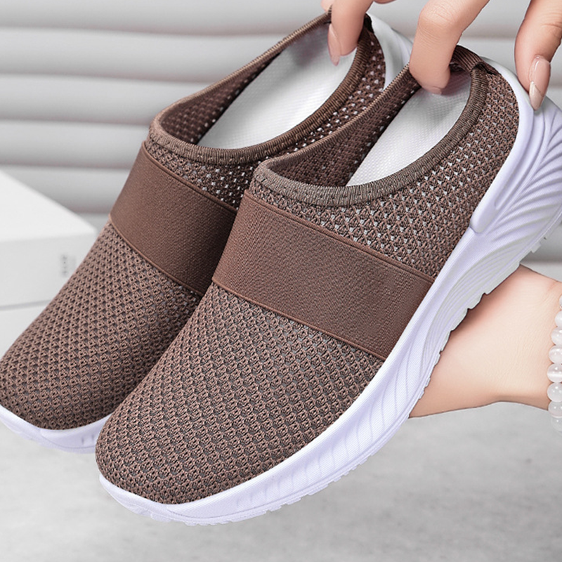 💐40% OFF ! Women's Anti-Slip Slip-On Shoes – Grip on Any Surface 🌧️👣