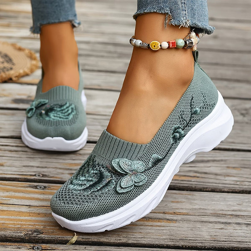 🌿✨Women's Breathable Flyknit Slip-On Shoes