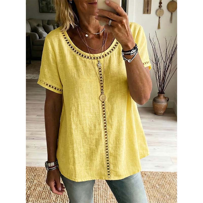 🌸Women's Casual Bohemian Style Hollow-Out Top